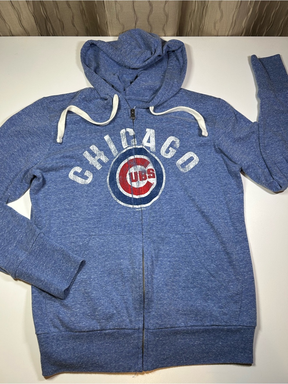 Chicago Cubs Women’s Medium Full Zip Touch by Alyssa Milano Blue Heather Hoodie